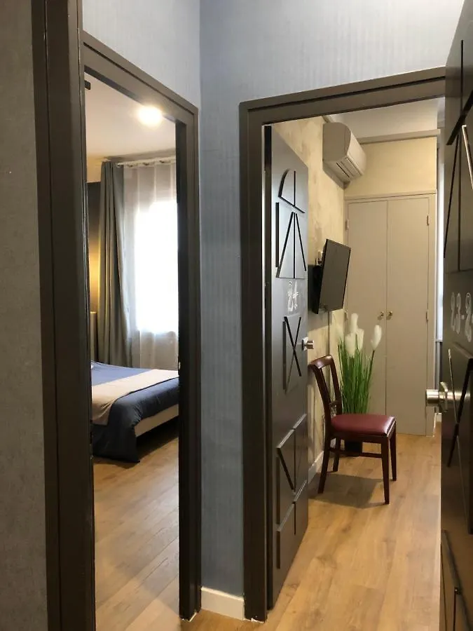 L'Embleme - Boutique Hotel Beaurepaire  0*, Beaurepaire (Isere)
