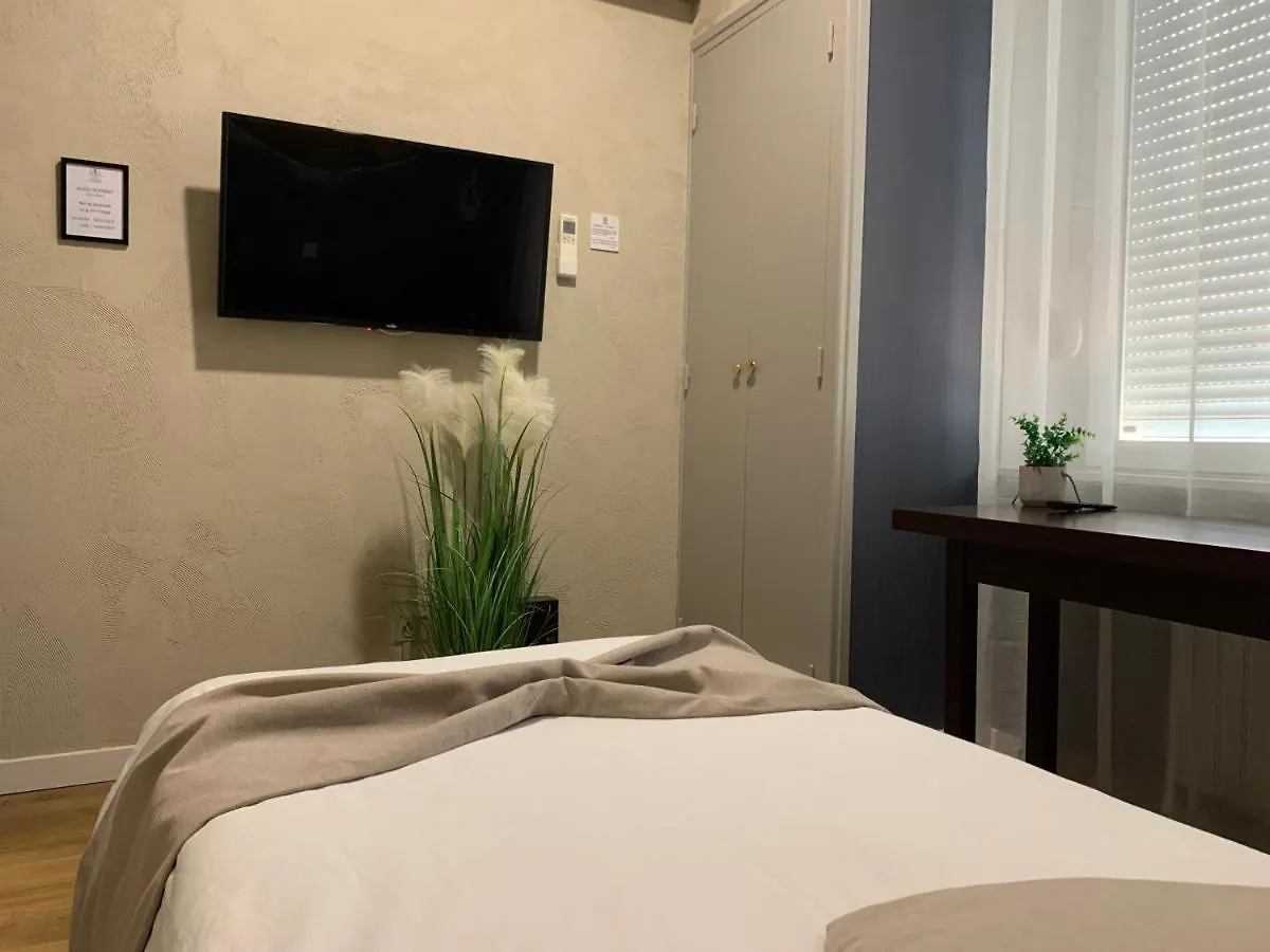 L'Embleme - Boutique Hotel Beaurepaire   Beaurepaire (Isere)
