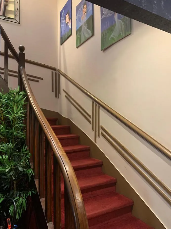 L'Embleme - Boutique Hotel Beaurepaire
