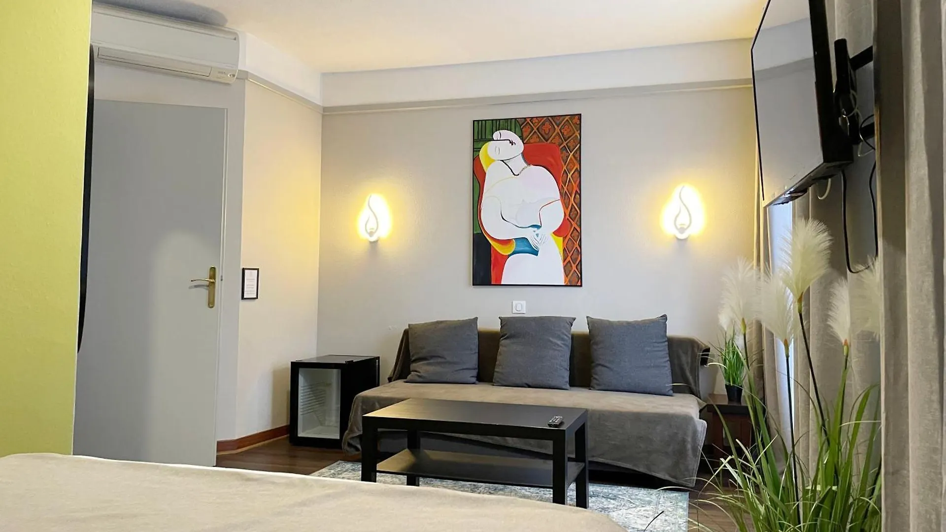 L'Embleme - Boutique Hotel Beaurepaire