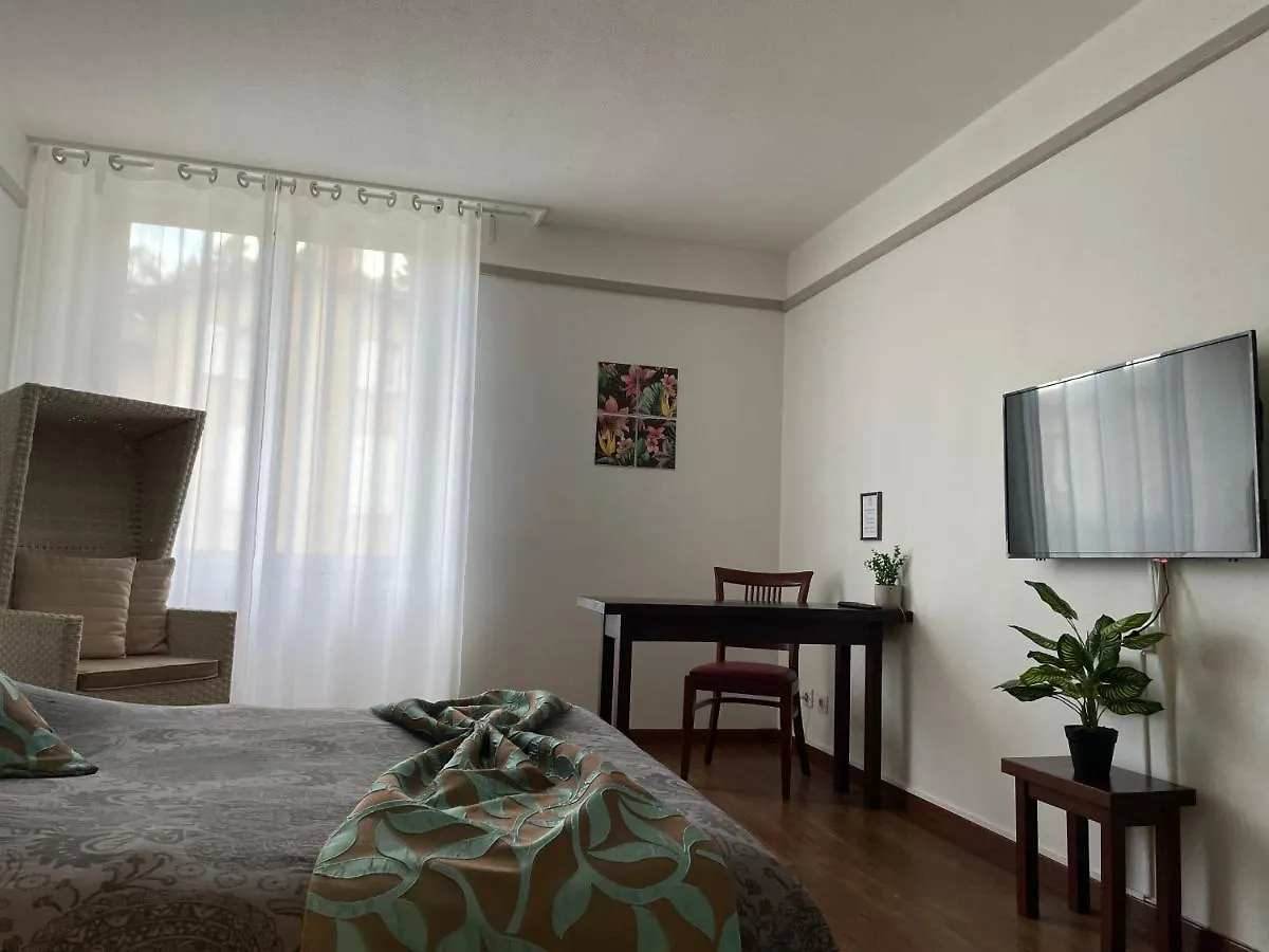 L'Embleme - Boutique Hotel Beaurepaire  France