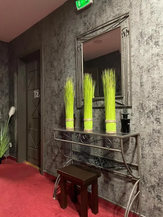 L'Embleme - Boutique Hotel Beaurepaire   Beaurepaire (Isere)